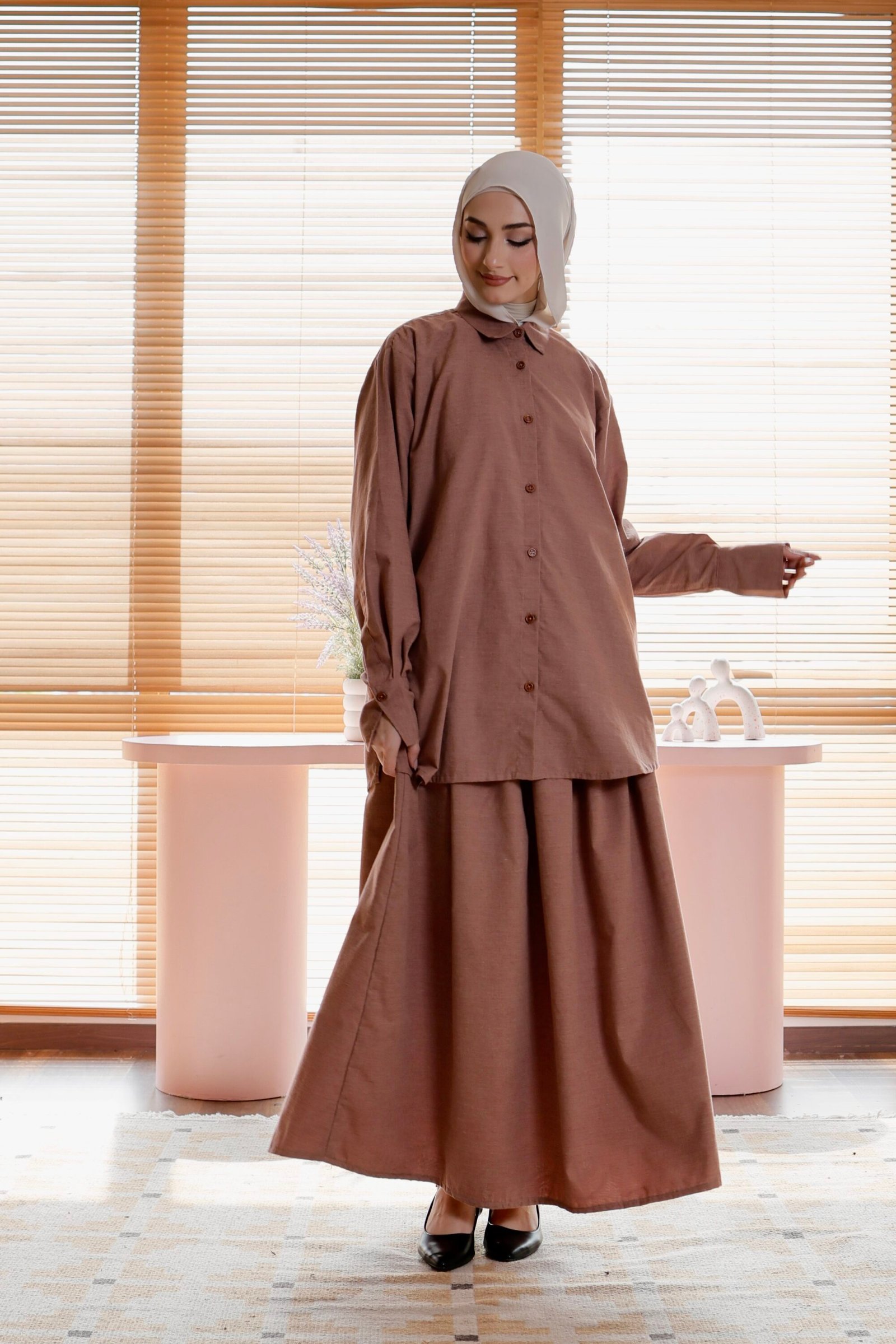 Raisa - Terracotta Wood